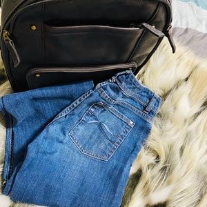 WHITE HOUSE BLACK MARKET WOMEN'S JEANS